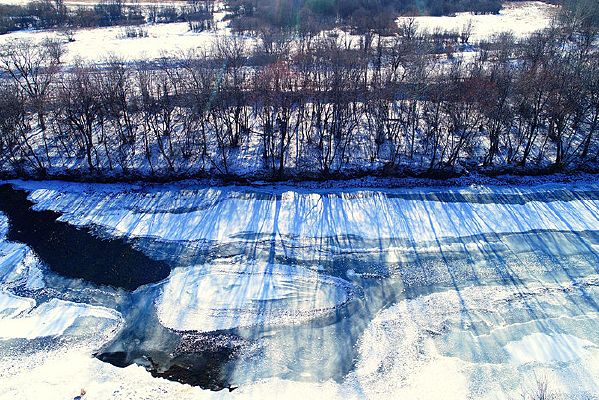 ���ֱ����������