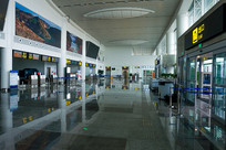 ������ɽ������վ¥����