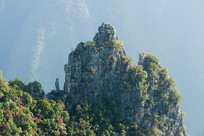 ������ɽ��Ů����д��ͷ