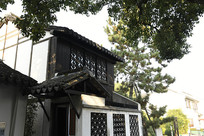 �Ϻ����ֹ�����ƹʾ�