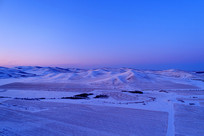 ѩ��ѩԭɽ��ĺɫ 