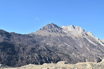 �����Ĵ�ɽ