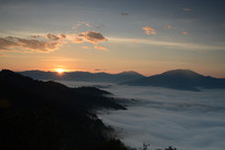 ���Ͼ���ɽ�ƺ�