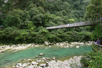 �󲨴��߿׿ֲ�Ͽ����