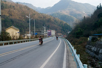 ��������ɽ�س������·��ͨ