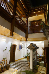 ���Ͻ�ˮ�ų���ʽͥԺ