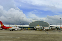 ���ڱ������ʻ����º�վ¥