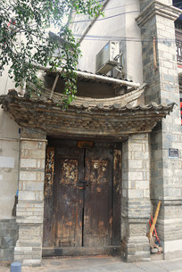 ���Ͻ�ˮ�ų��Ͻ־���լԺ