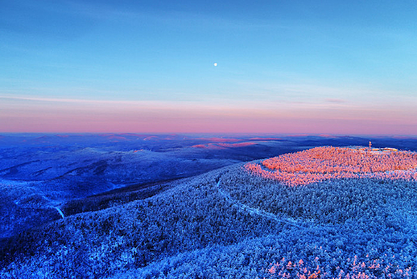 ���˰��붬��ɽ��������ڡ