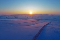 ����ѩɫ��Ұ����