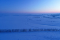 �ƻ��е�ѩ��ѩԭ 