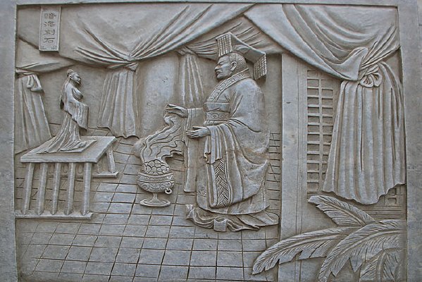 ������¸��񰵺���ʯ