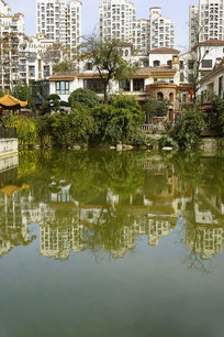 ����סլ��������ˮ�浹Ӱ  