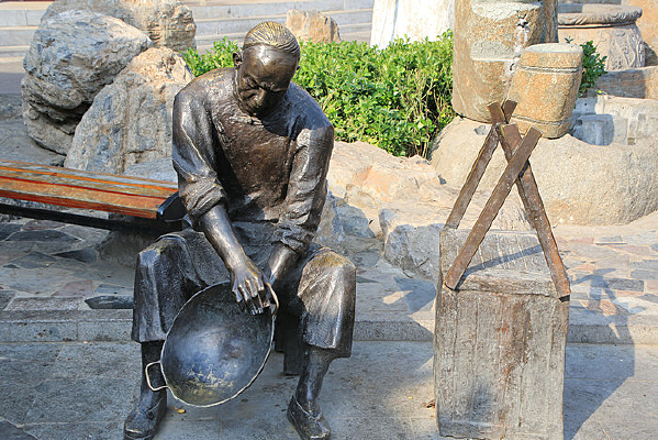 ���ײ���ͭ����