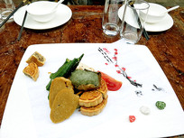 �����±�