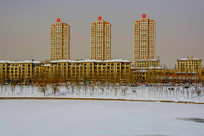 ��ɽ��ˮ�Ӷ�߽�������ľѩ��