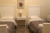 �����������޺�լ����˫����