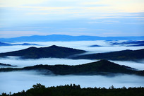 ���˰�������Ⱥɽ�ƺ�