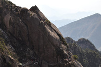 ��ɽ�ٲ�����