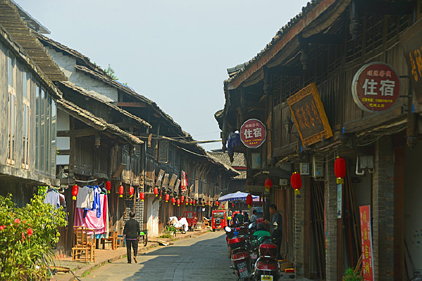 �ɶ������������۽�