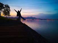 �ƻ������Ӱ