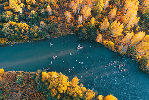 ���Ĵ��˰����＾����羰