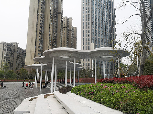 �ִ�Բ�ι�԰������