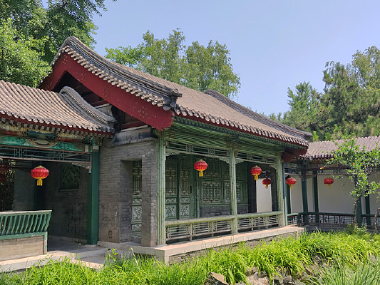 ��ͳ��ʽ԰��