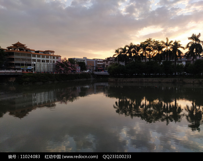 棉湖古镇夕阳美景图片