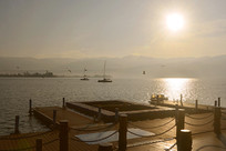 ����������ͷ�ճ�