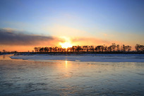 �ɻ�����ڡ������Ϧ��