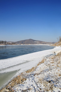 �ɻ���ѩ��