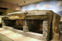 ñ��ɽ18��Ĺ��ԭ