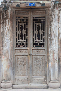 �ɶ��������ͳ��ľ��