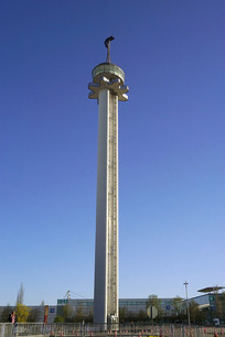 �¹���ŵ������չ�����ĵ���