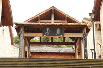 ����ľ��ͤ��