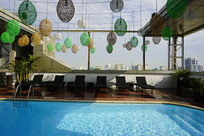 Խ�Ϻ�־����-¶����Ӿ��