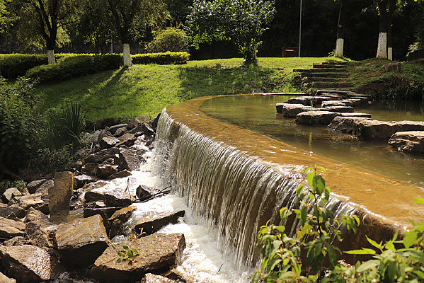 ���εĺ���