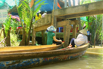 Խ�Ͼ�������ͷ���δ�