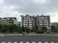 �»�����һ·����Է����