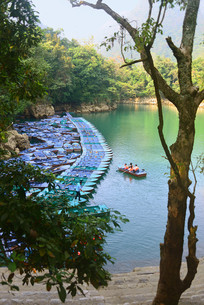 ��С�߿�ԧ������δ�