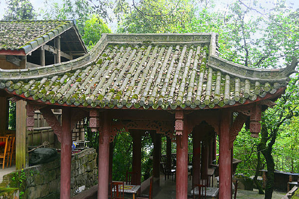 �Ĵ����ݵ���ɽͤ��