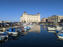 ����������ͧ����