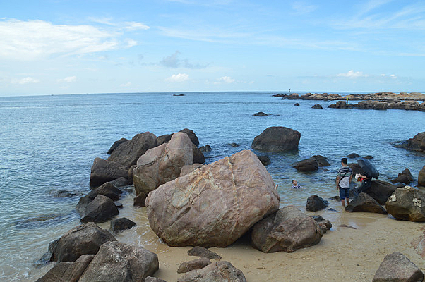  ���Ϻ�̲��ʯͼƬ