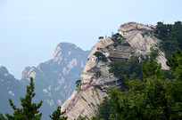 ������ɽ�����ĸ�ɽ