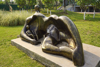 �������