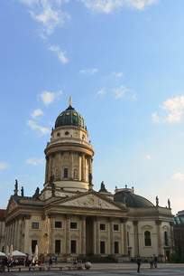 �������ֹ㳡�ĵ¹���������