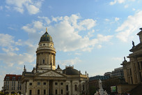 �¹����ֹ㳡�ĵ¹������