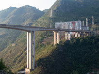 �����µ�������ɽ��̶������