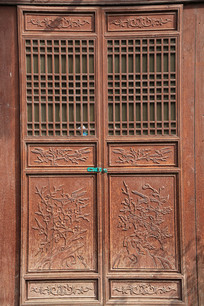 ľ�񻨲ݶԿ�ľ��